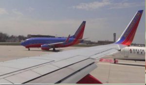 Un étudiant expulsé d’un avion pour avoir dit “Inchallah”