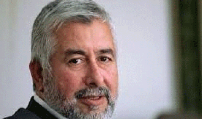 Tunisie : Des poursuites judiciaires contre Ezzar