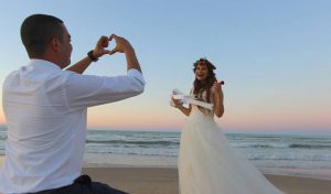 Tunisie: Un mariage très romantique sur une plage!