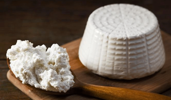 Voici une recette facile de la ricotta