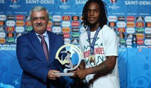 Euro 2016 (Finale): Renato Sanches Jeune joueur du tournoi