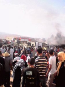Kasserine: Des habitants de Khamouda protestent contre le délabrement de l’infrastructure routière