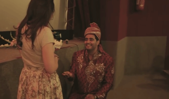 Une demande en mariage dans un ciné! (vidéo)