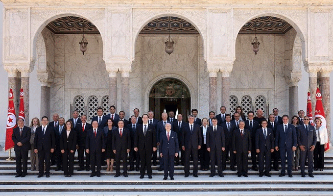 Trois ministre actuels seraient impliqués dans des affaires de corruption