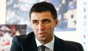 Putsch manqué en Turquie: Mandat d’arrêt contre l’ex-star du football Hakan Sukur