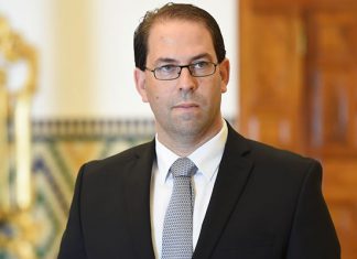 Youssef Chahed: La Tunisie adoptera le modèle de l’économie solidaire et sociale…