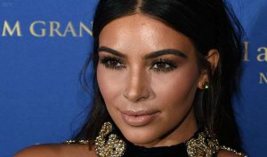 Kim Kardashian fait sa première apparition publique à Dubaï