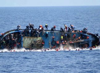 Attaque d’un canot de migrants par des hommes armés, plusieurs disparus