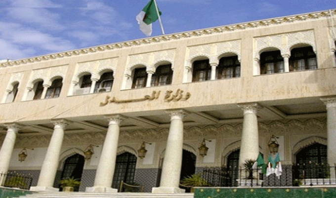 Algérie : 54.457 personnes poursuivies en justice pour terrorisme