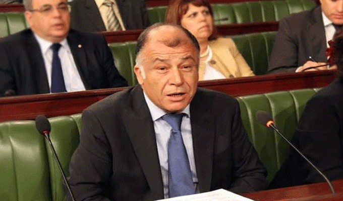 Neji Jalloul : 3000 professeurs seront recrutés et formés par le ministère