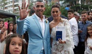 Le footballeur argentin Tevez cambriolé pendant son mariage