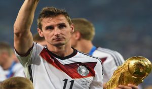 Bayern Munich : Miroslav Klose nommé entraîneur adjoint d’Hansi Flick