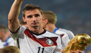 Allemagne: Klose entre dans l’histoire