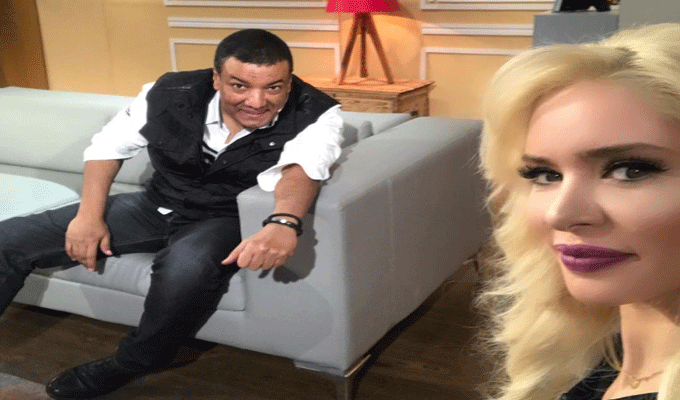 Aïcha Othman : Les artistes tunisiens devraient me payer pour les inviter