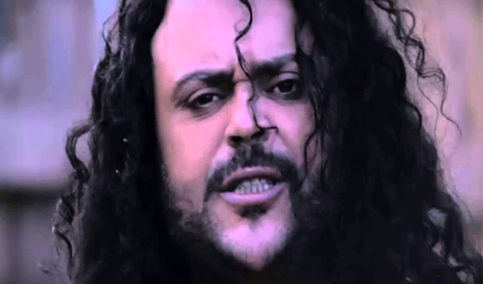 Arrestation du chanteur Akrem Mag à Sousse