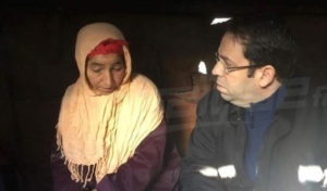 Jendouba: Une demande inattendue d’une vieille dame à Chahed (VIDÉO)