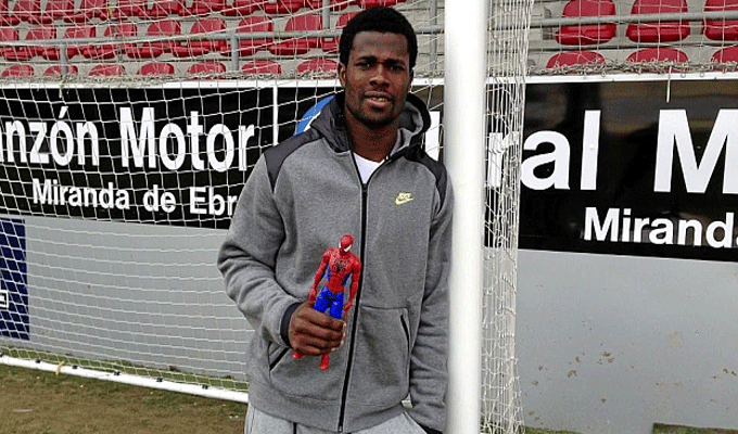 Le gardien de but ghanéen lève le mystère autour de sa poupée de Spiderman