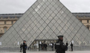 Attaque Louvre : Identité du présumé terroriste révélée