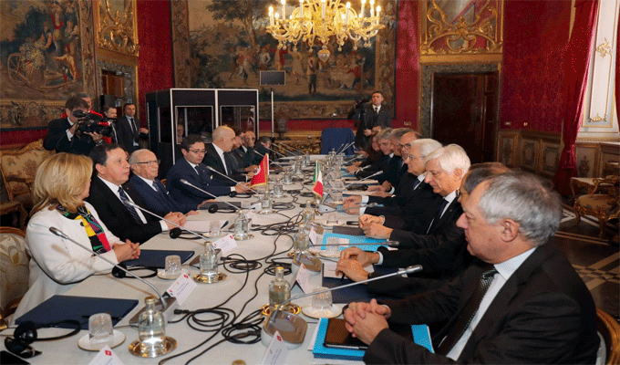 Béji Caïd Essebsi rencontre, à Rome, les membres de la communauté tunisienne