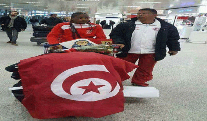 La Tunisienne Sabrine Gueblaoui remporte la Ceinture d’Or en Kick-Boxing en France