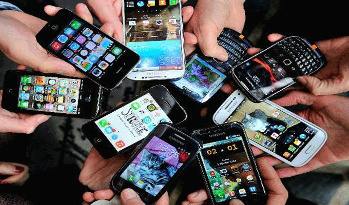 Quinze lycéennes transportées aux urgences à cause d’une application mobile