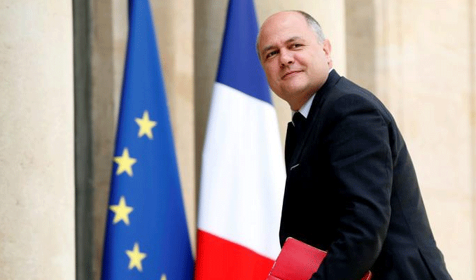 France: Bruno Le Roux démissionne pour avoir employé ses filles à l’Assemblée