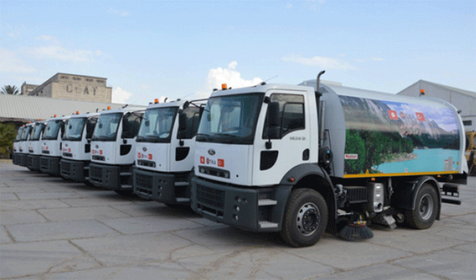 Le gouvernement turc offre 8 balayeuses et 2 portes engins à la Tunisie, photos