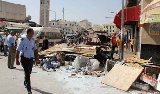 Tunis : La police municipale enlève les étalages anarchiques