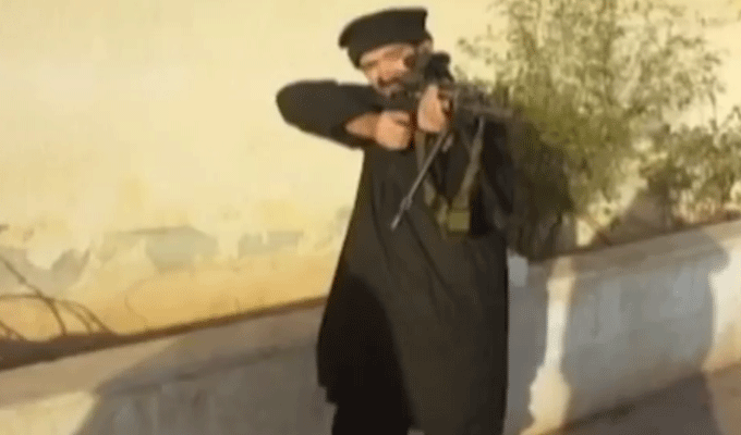 Entre la Syrie et l’Irak, un Tunisien perfectionne les drones de Daech pour faciliter leur combat, vidéo