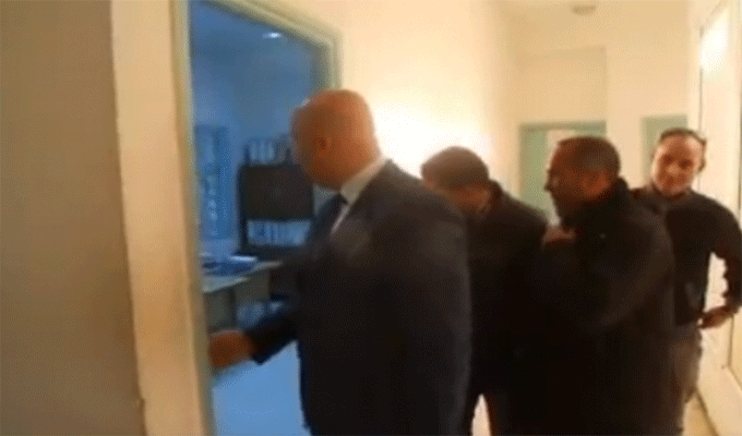 Visite surprise du gouverneur de Kasserine, vidéo