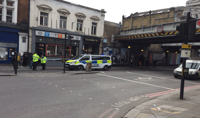 En photo : Les rues de Londres évacuées par la police