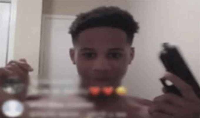 Un ado américain se tue en direct sur Instagram en jouant avec une arme