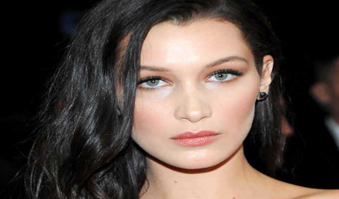 ‘Je suis fière d’être musulmane’, Bella Hadid dévoile pour la première fois publiquement sa religion