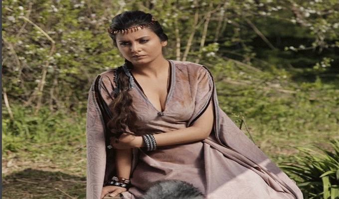 Racha Ben Maouia ou Rana Saddem Hussein