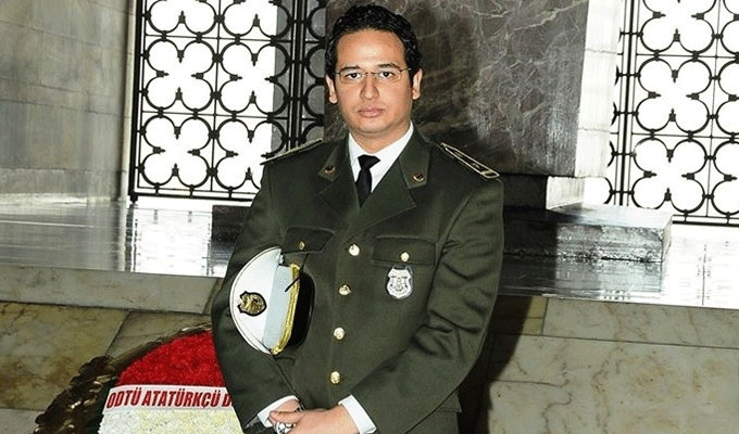 Tunisie : Majdoline Cherni émue, après l’élimination des assassins de son frère Socrate (vidéo)