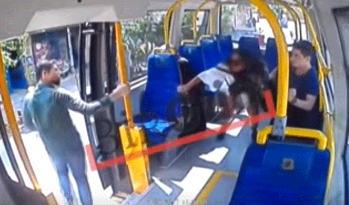 Turquie : Agressée pour sa tenue vestimentaire