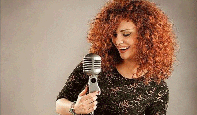 La Syrienne Lena Chamamyan à l’ouverture du festival de Maktaris