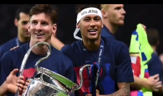 Les supporters du Barça brûlent le maillot de Neymar, Messi lui rend hommage, vidéo