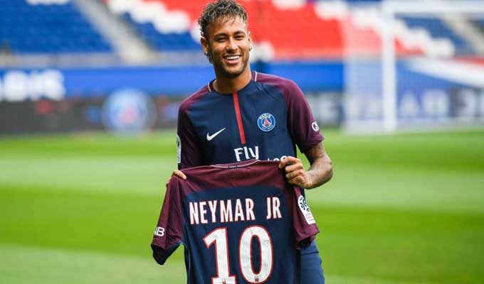Pour Ibrahimovic, Neymar est le seul en mesure de faire franchir un cap au PSG