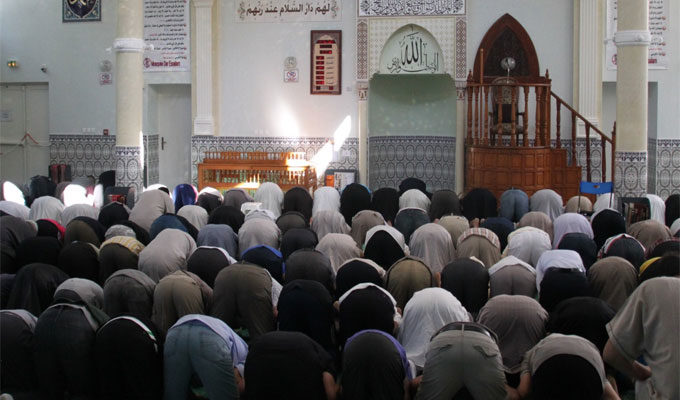 Tunisie: Première rencontre-débat avec les imams-prédicateurs