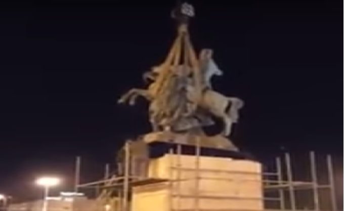 La statue de Bourguiba à Sfax fait polémique