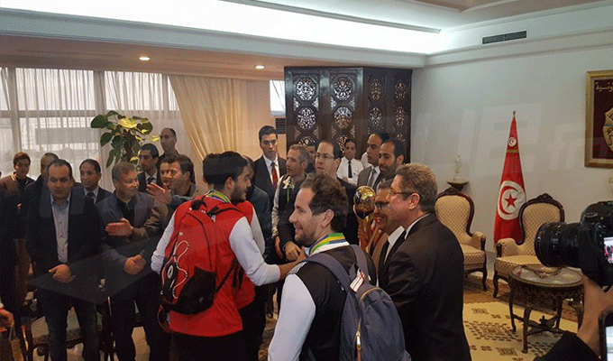 Handball – CAN-2018 : Le sept national accueilli à l’aéroport de Tunis-Carthage