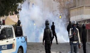 Kasserine : Du gaz lacrymogène contre les manifestants à la Cité Ennour