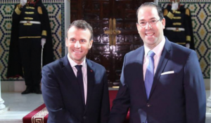 Tunisie: Séance de travail entre Youssef Chahed et Emmanuel Macron