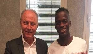 L’Etoile du Sahel engage le jeune attaquant guinnéen Ali Souma pour cinq ans