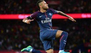 Neymar indisponible quatre semaines, selon le PSG
