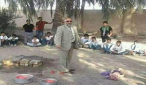 Tunisie : La vérité sur la photo de l’enseignant apprenant aux enfants à laver les morts