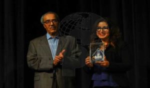 La Marocaine Fatima Efriki reçoit le prix Néjiba Hamrouni pour la déontologie du journalisme