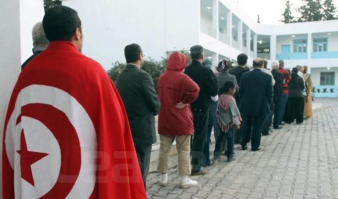 Tunisie: L’afflux des électeurs aux centres de vote est très faible, selon l’Observatoire Chahed