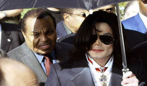 USA : La lettre poignante des enfants de M. Jackson suite au décès de leur grand-père